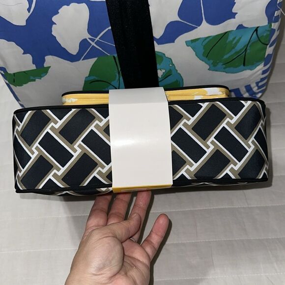 DVF x Target Black Gold WhiteāVintage Weave Ginkgo Poppy 3 pack Travel Pouches - Picture 9 of 14